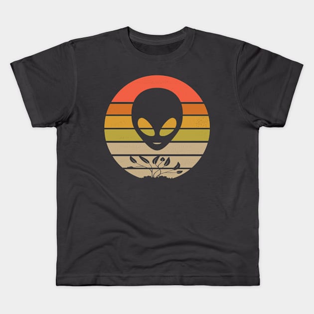 alien Kids T-Shirt by mansour